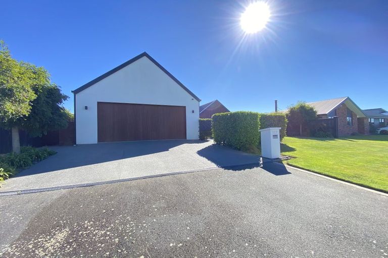 Photo of property in 107 Shillingford Boulevard, Rolleston, 7615