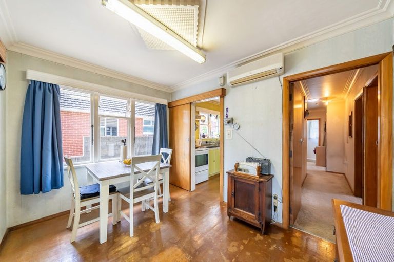 Photo of property in 5 Seddon Street, Wallaceville, Upper Hutt, 5018