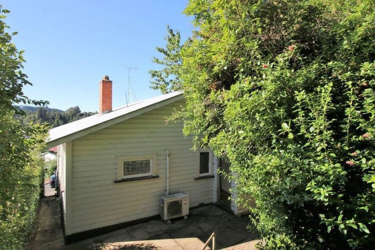 Photo of property in 33 Ramsay Street, Dalmore, Dunedin, 9010