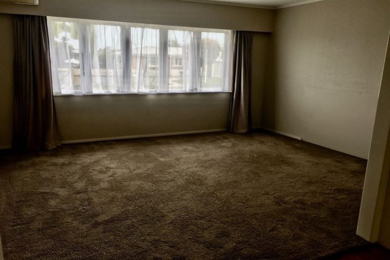 Photo of property in 34 Rollerson Street, Papakura, 2110