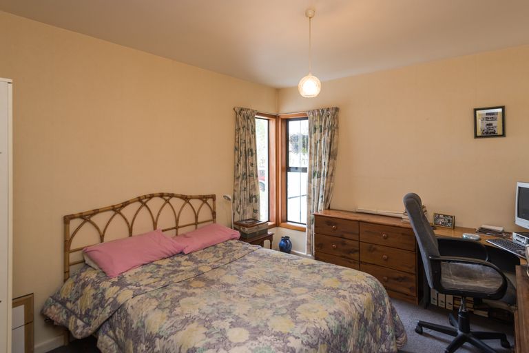 Photo of property in 2 Crosby Street, Mairehau, Christchurch, 8013