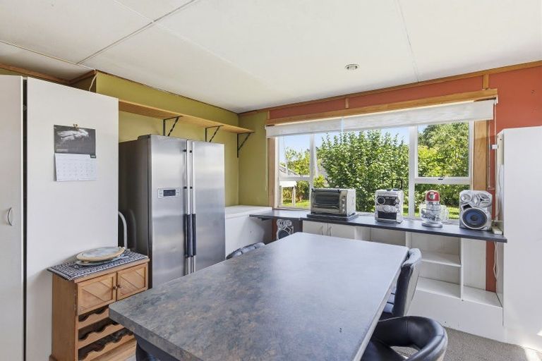 Photo of property in 6 Awatea Street, Levin, 5510