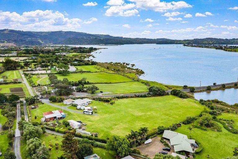 Photo of property in 328 Omaha Flats Road, Tawharanui Peninsula, Warkworth, 0986