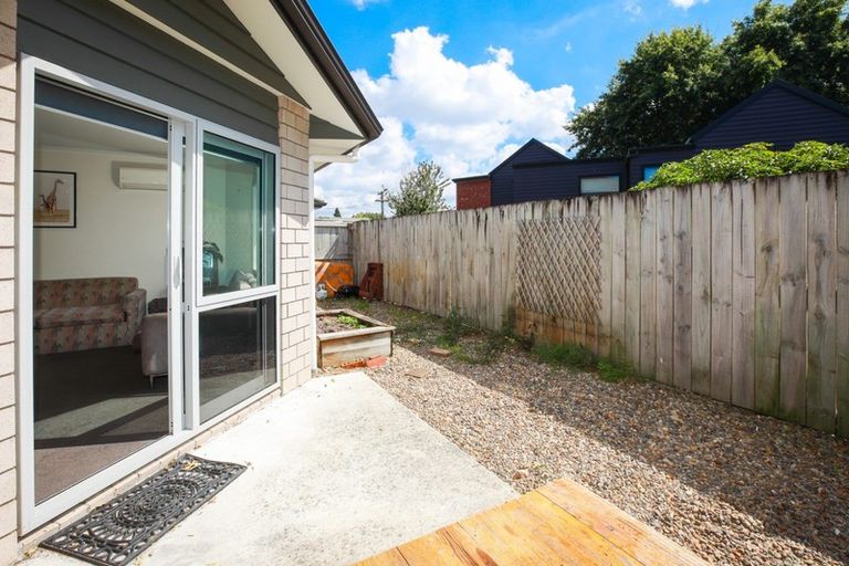 Photo of property in 2/19 Abbotsford Street, Whitiora, Hamilton, 3200