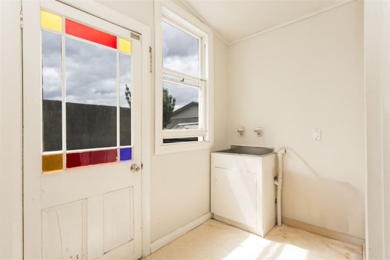 Photo of property in 61 Wesley Street, South Dunedin, Dunedin, 9012