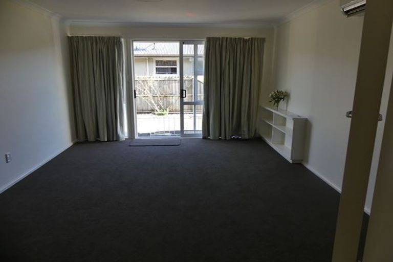 Photo of property in 3/29 Office Road, Merivale, Christchurch, 8014