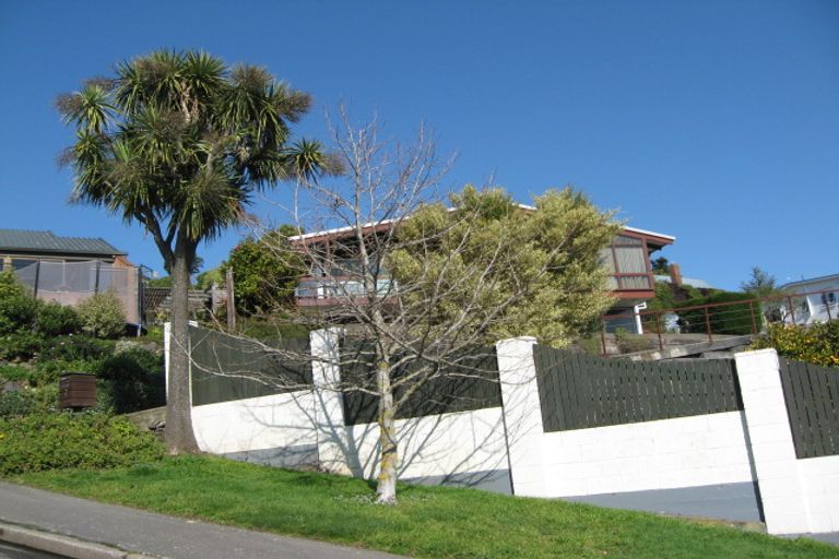 Photo of property in 2 Amherst Place, Cashmere, Christchurch, 8022