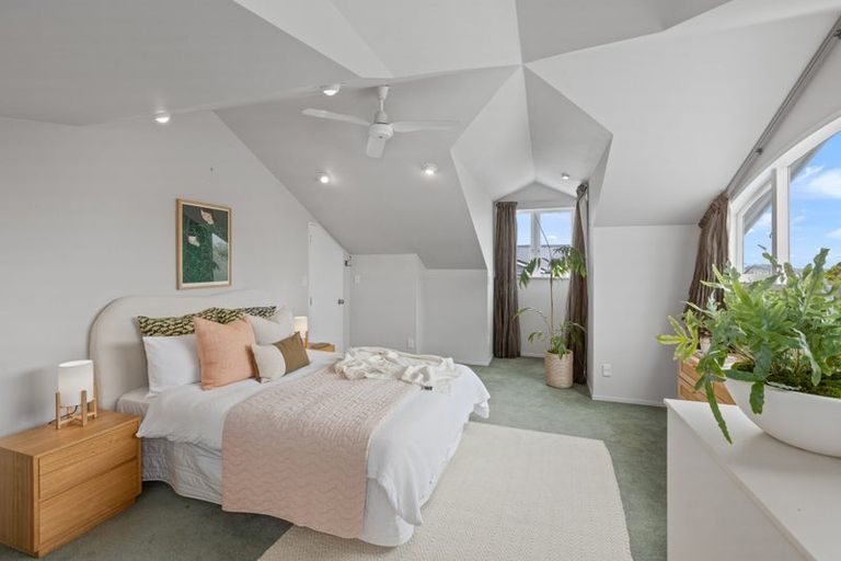 Photo of property in 6 Stafford Road, Northcote Point, Auckland, 0627