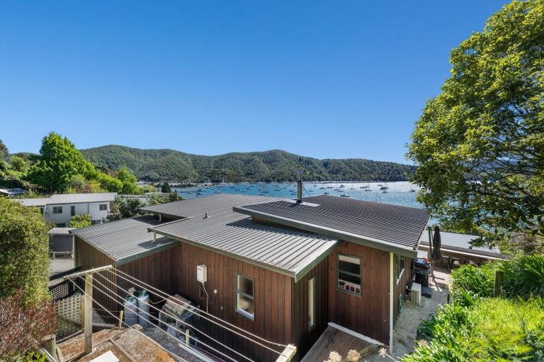 Photo of property in 354b Waikawa Road, Waikawa, Picton, 7220