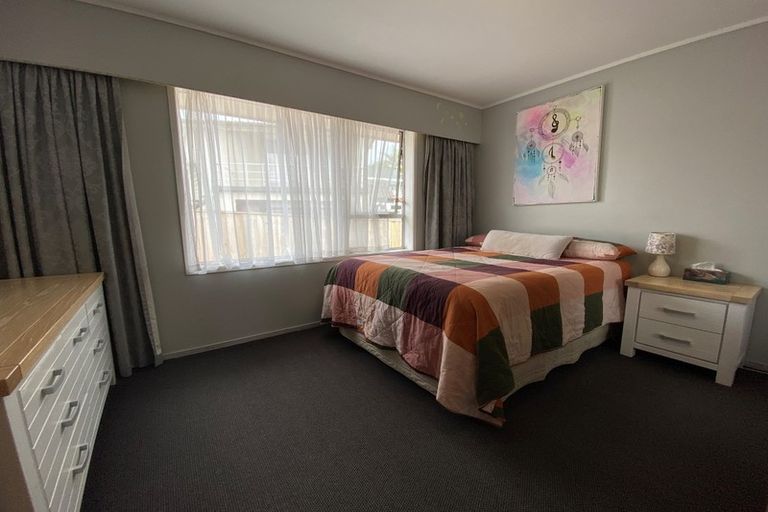 Photo of property in 2/13 Lochinver Road, Papatoetoe, Auckland, 2025