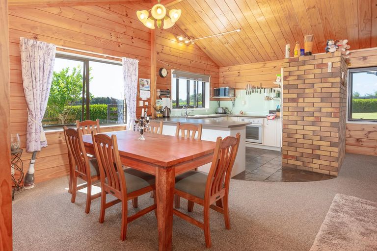 Photo of property in 1398 Glenbrook Waiuku Road, Glenbrook, Waiuku, 2681