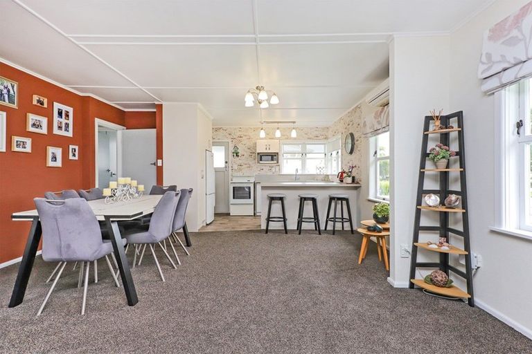 Photo of property in 44 Clarence Cox Crescent, Pirimai, Napier, 4112