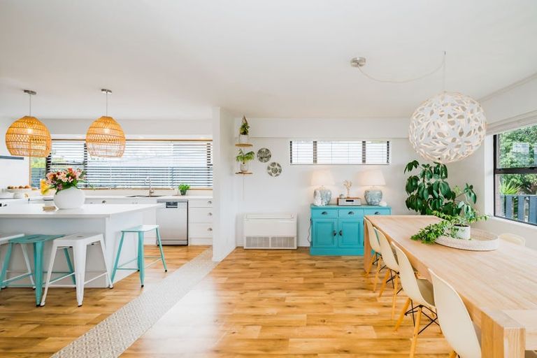 Photo of property in 41 Tui Road, Raumati Beach, Paraparaumu, 5032