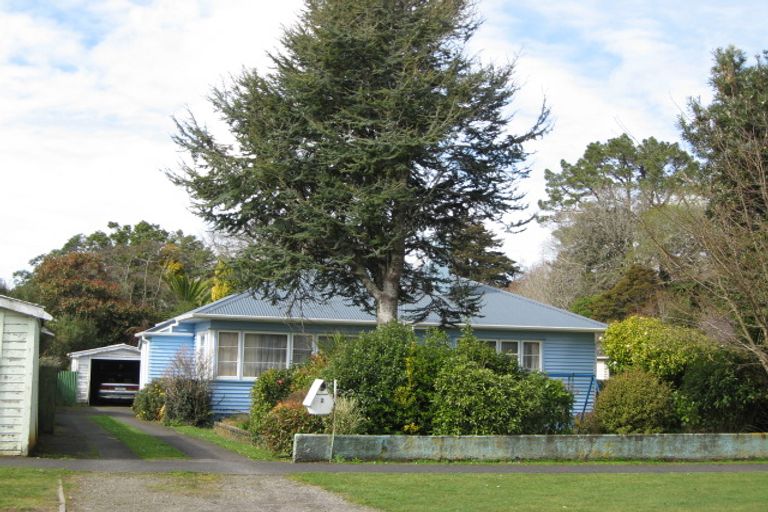 Photo of property in 2 Percy Avenue, Stratford, 4332