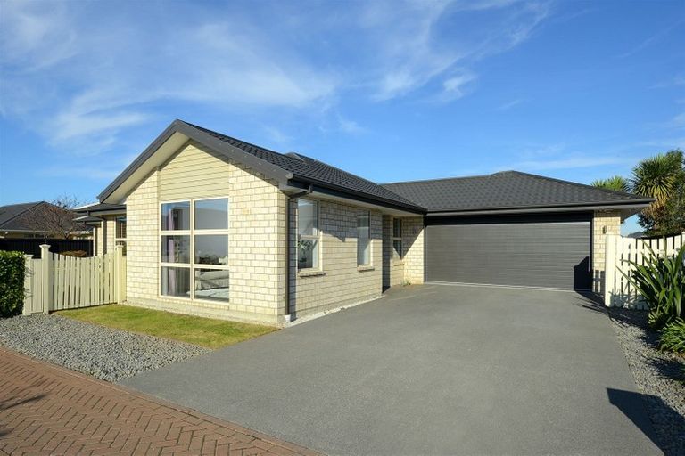 Photo of property in 21 Bennington Way, Wigram, Christchurch, 8042