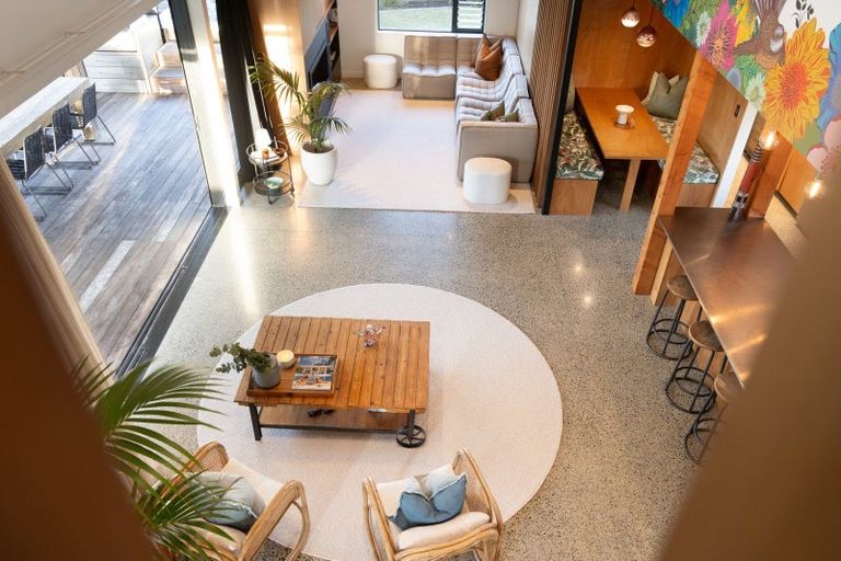 Photo of property in 17 Patiki Place, Omaha, 0986