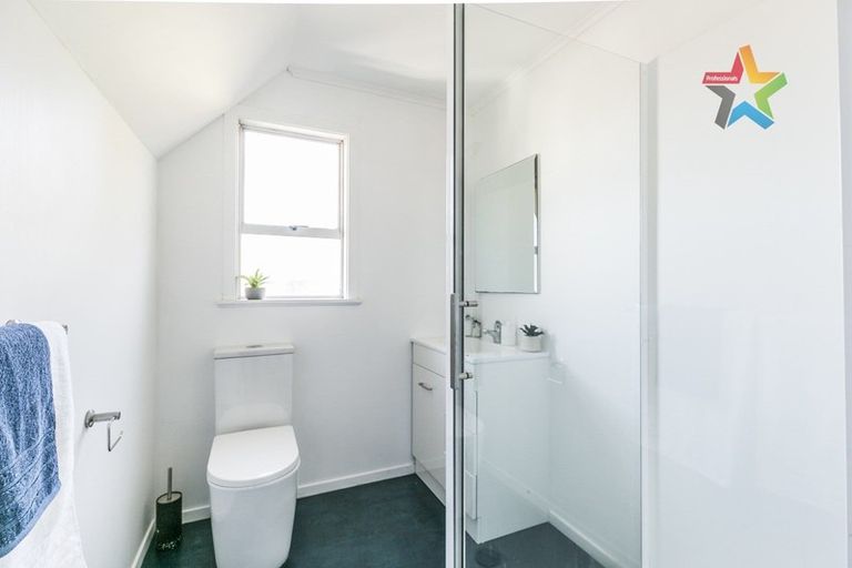 Photo of property in 15 Hauraki Street, Karori, Wellington, 6012