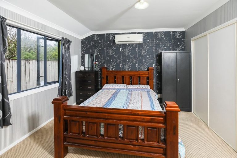 Photo of property in 42 Catalina Drive, Melville, Hamilton, 3206