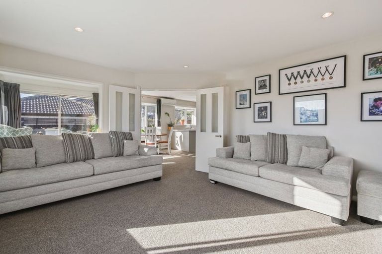 Photo of property in 26 Brightstone Crescent, Aranui, Christchurch, 8061