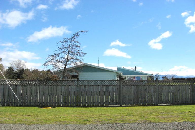 Photo of property in 3 Walter Street, Takapau, 4203