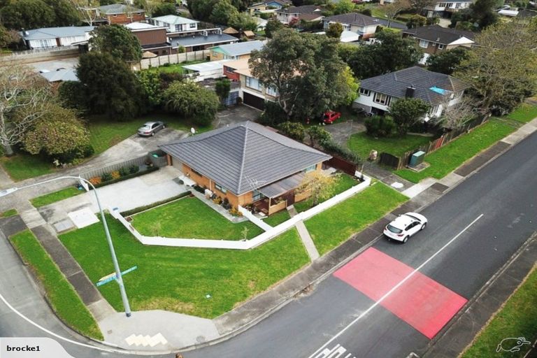 Photo of property in 1/2 Taonui Street, Rosehill, Papakura, 2113