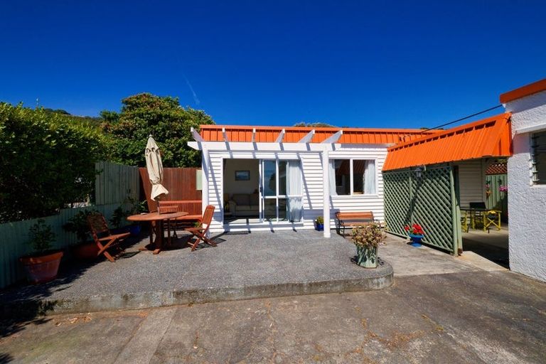 Photo of property in 218 Esplanade, Kaikoura, 7300