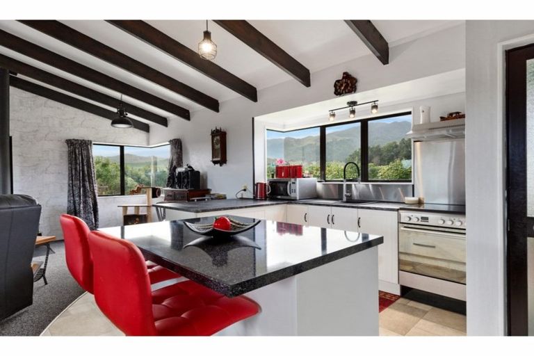 Photo of property in 35 Tui Pa Road, Te Aroha, 3392