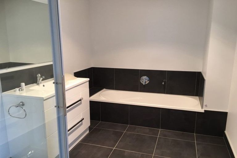 Photo of property in 5 Western View Heights, Horahora, Whangarei, 0110