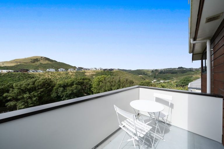 Photo of property in 14 Aintree Grove, Churton Park, Wellington, 6037