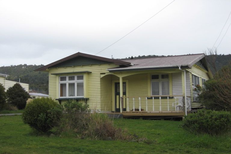Photo of property in 53 Ranfurly Street, Runanga, 7803
