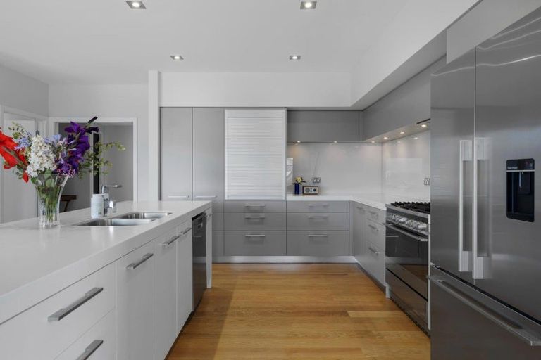 Photo of property in 4 Kinross Lane, Jacks Point, Queenstown, 9371