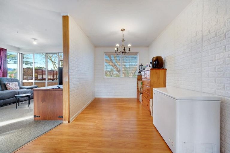 Photo of property in 7 Lipton Grove, Opaheke, Papakura, 2113