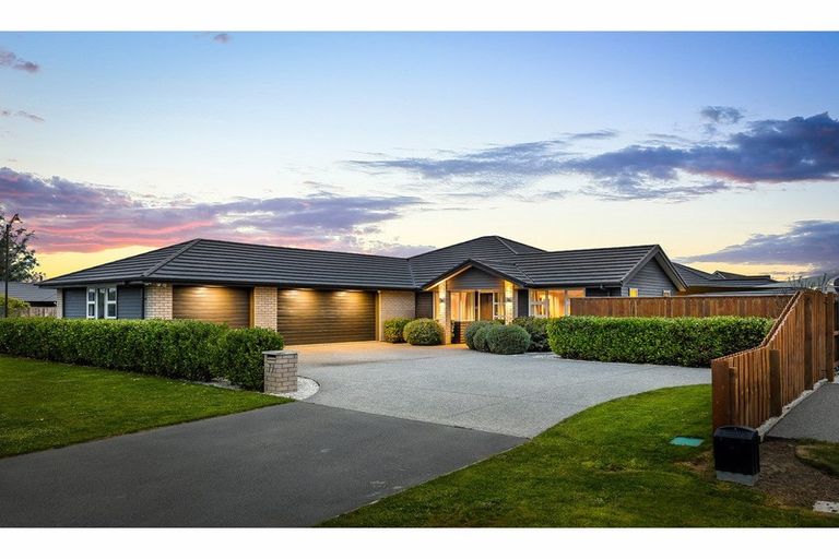 Photo of property in 77 Beaumont Drive, Rolleston, 7614