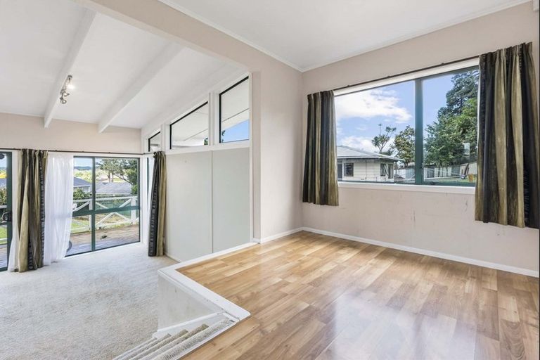 Photo of property in 33 Roseanne Road, Manurewa, Auckland, 2102