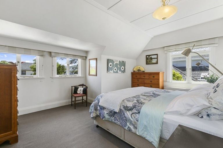 Photo of property in 2 Rangiora Street, Woburn, Lower Hutt, 5010