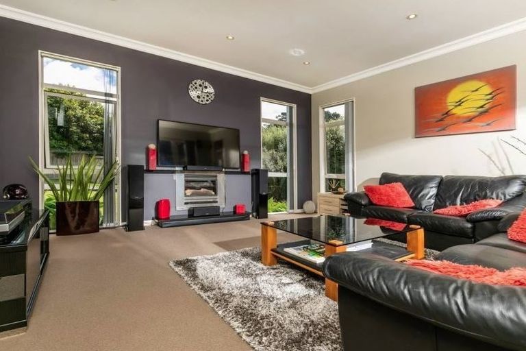 Photo of property in 7 Miromiro Street, Greenhithe, Auckland, 0632