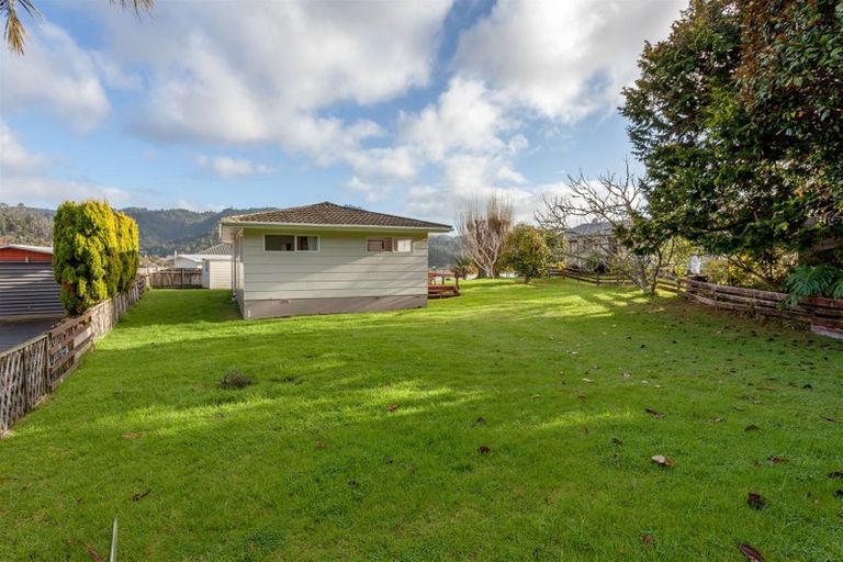 Photo of property in 8 Patton Place, Tairua, 3508