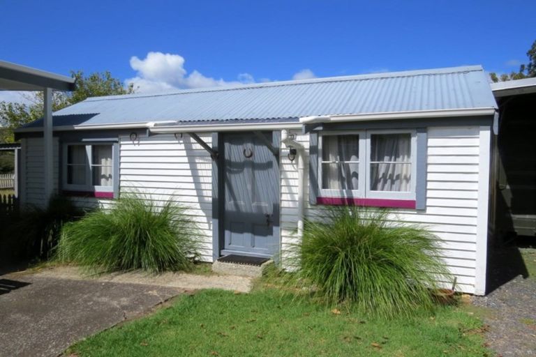Photo of property in 229 Hauraki Road, Coromandel, 3506