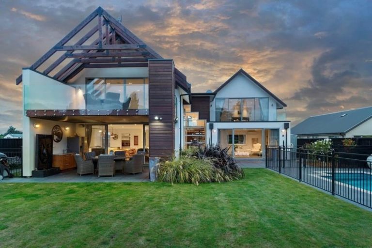 Photo of property in 56 Bluestone Drive, Parklands, Christchurch, 8083