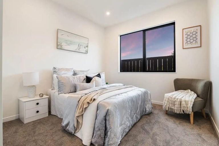 Photo of property in 49 Huanui Drive, Wainui, 0992