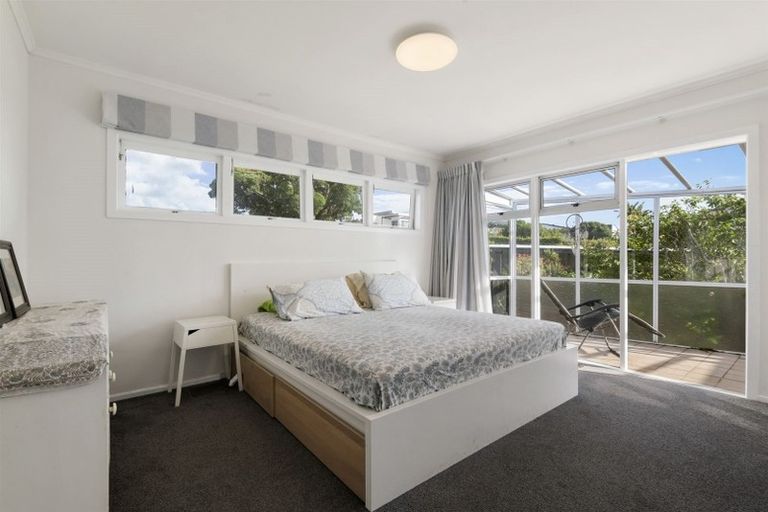 Photo of property in 192 Hurstmere Road, Takapuna, Auckland, 0622