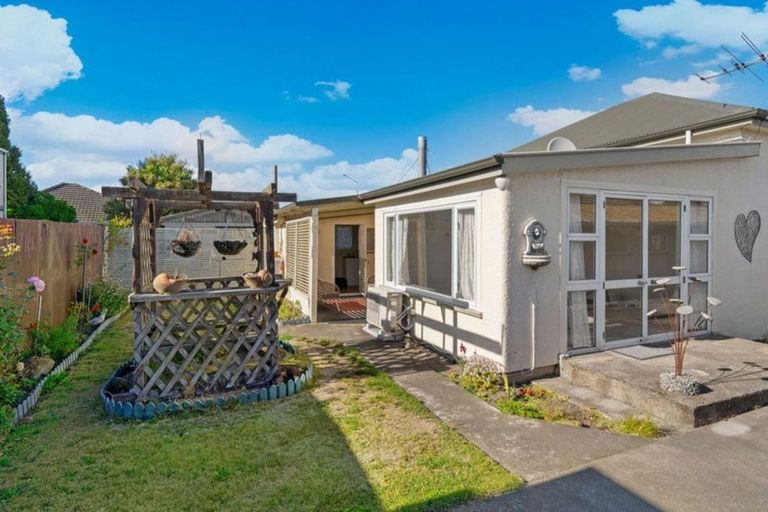 Photo of property in 10 Buchanans Road, Sockburn, Christchurch, 8042
