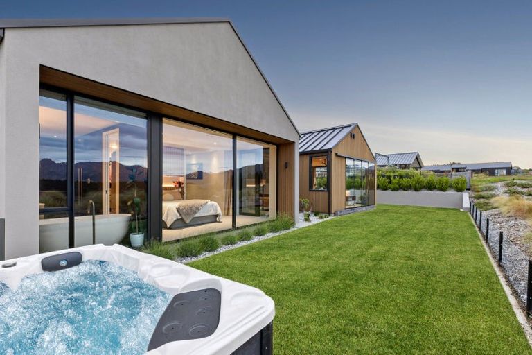 Photo of property in Northlake, 34 Bonspiel Road, Wanaka, 9305