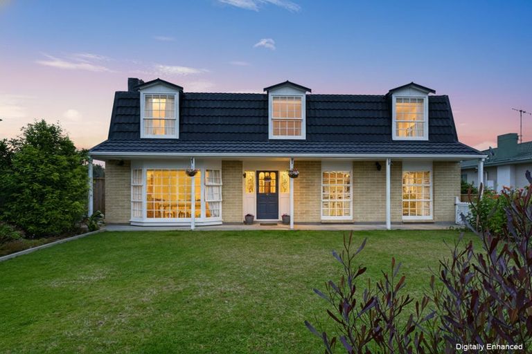 Photo of property in 34 Burn Street, Levin, 5510