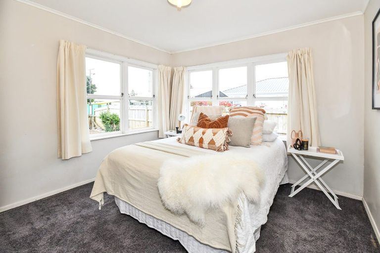 Photo of property in 1/45 Sutton Crescent, Papakura, 2110