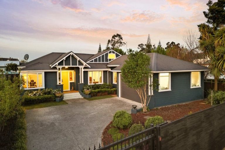 Photo of property in 11 Pearsons Avenue, Claudelands, Hamilton, 3214