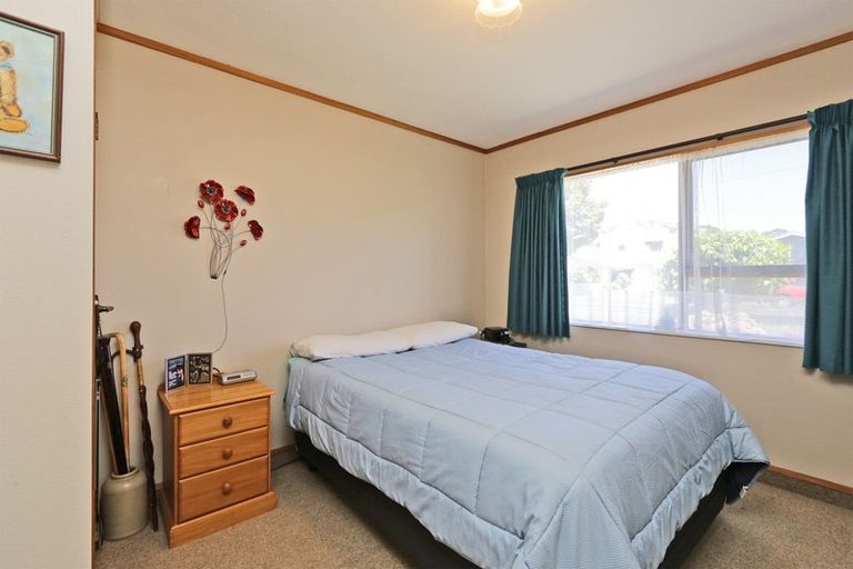 Photo of property in 49a Church Road, Taradale, Napier, 4112