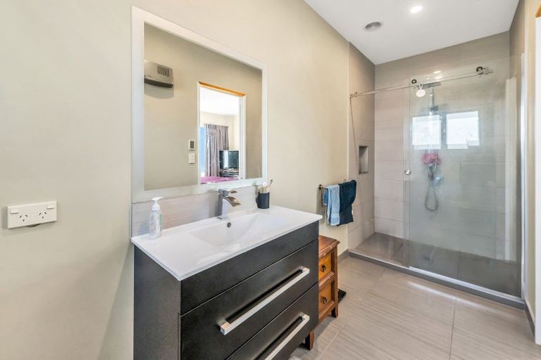 Photo of property in 34 King Street, Coalgate, 7673