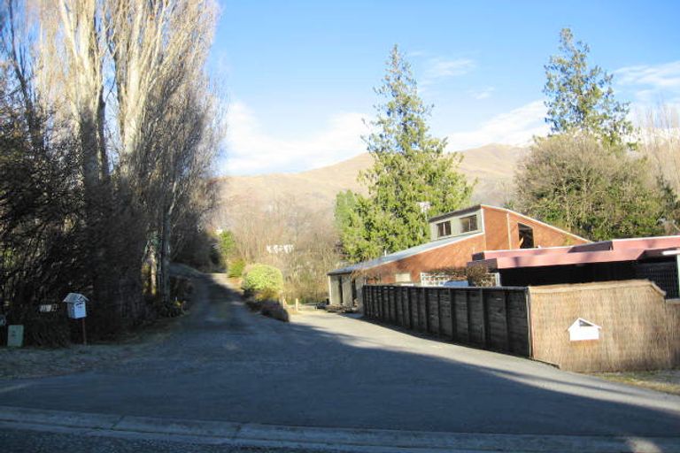 Photo of property in 79 Youghal Street, Wanaka, 9305