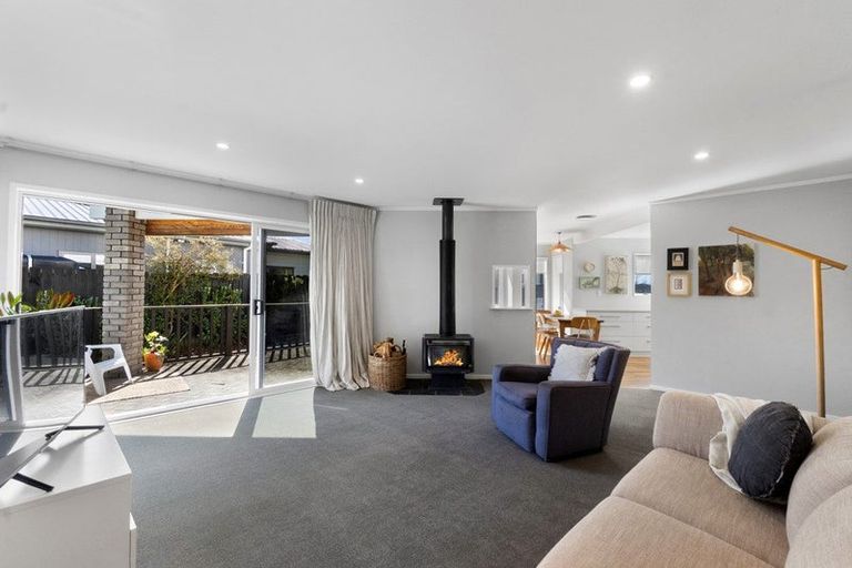 Photo of property in 75 Totara Drive, Pukete, Hamilton, 3200